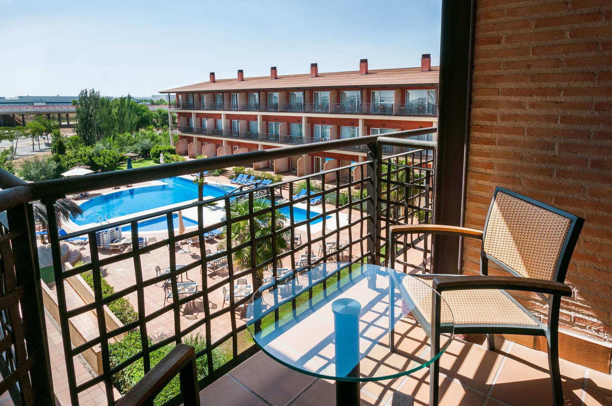 Hotel Isla De La Garena Alcalá de Henares Exterior foto